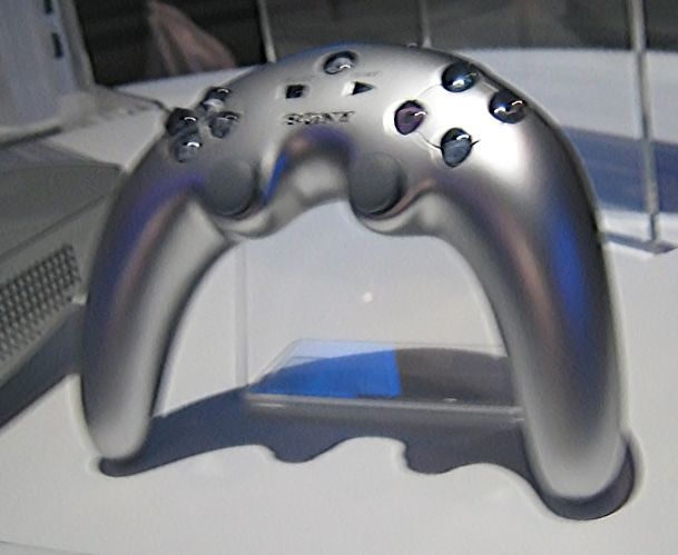 وحدة تحكم PS3 الاولى