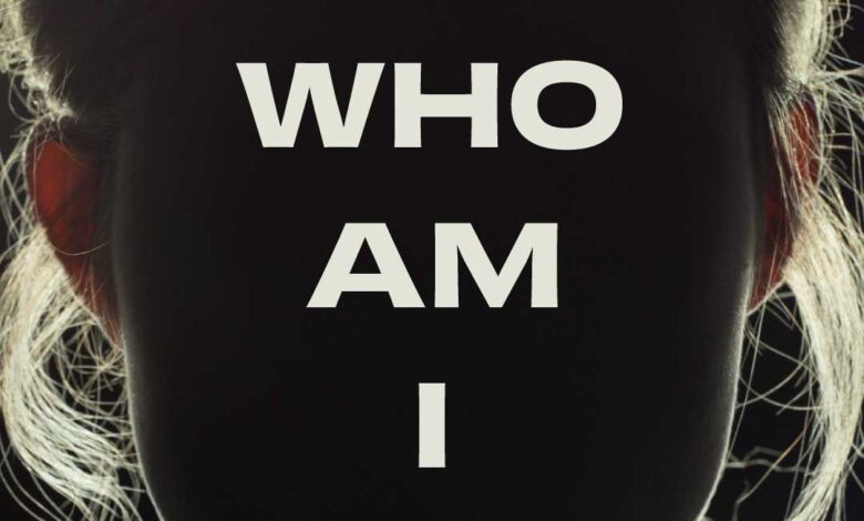 كوجيما يشوقنا لمشروعه الجديد بصورة غامضة "من اكون انا..؟"